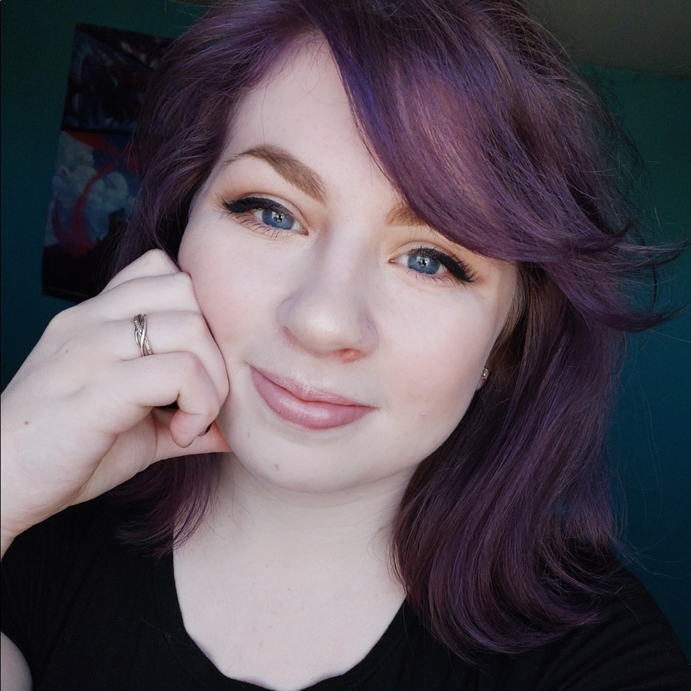 Meet your Posher, Katelyn